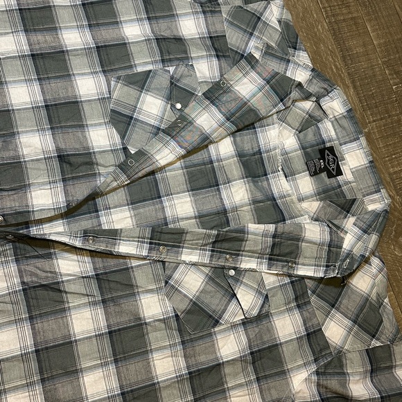 "SGR Men's 5X Plaid Button-Up Short Sleeve Shirt - New With Tags (NWT) - Picture 7 of 9